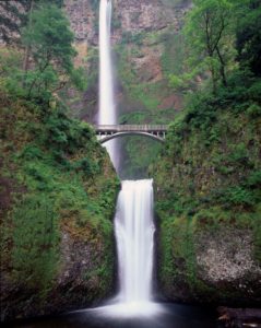 view of multnomah falls