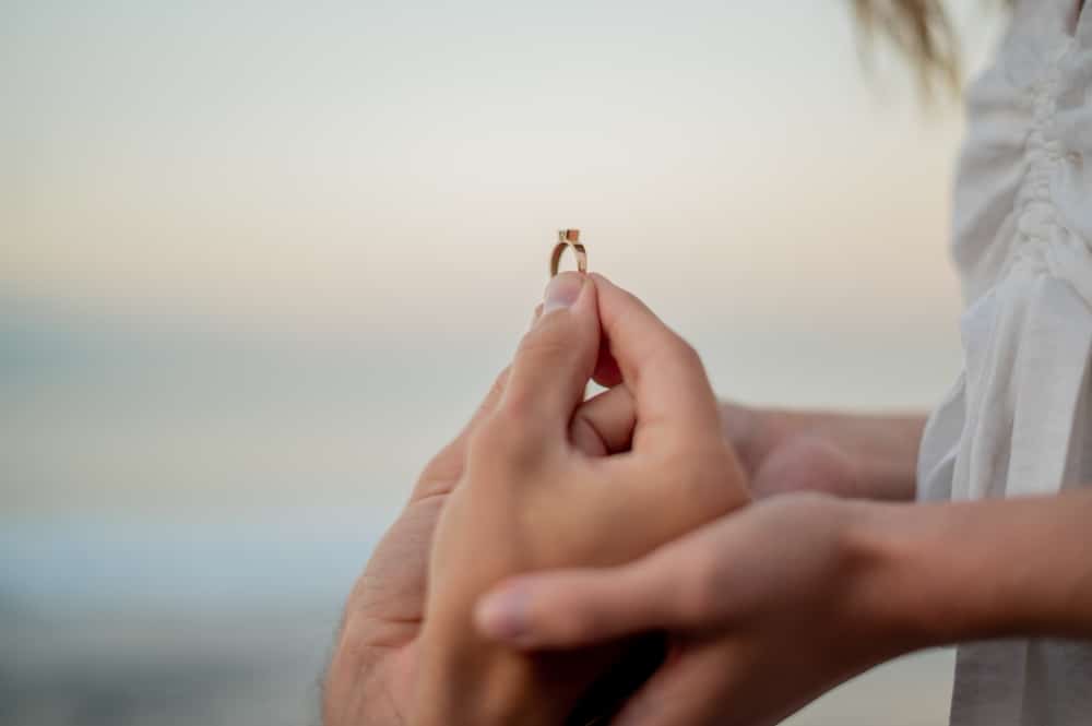 A proposal at our Bed and Breakfast in McMinnville and wedding venue in Oregon